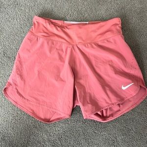 Nike Dri-Fit Run Shorts Size M